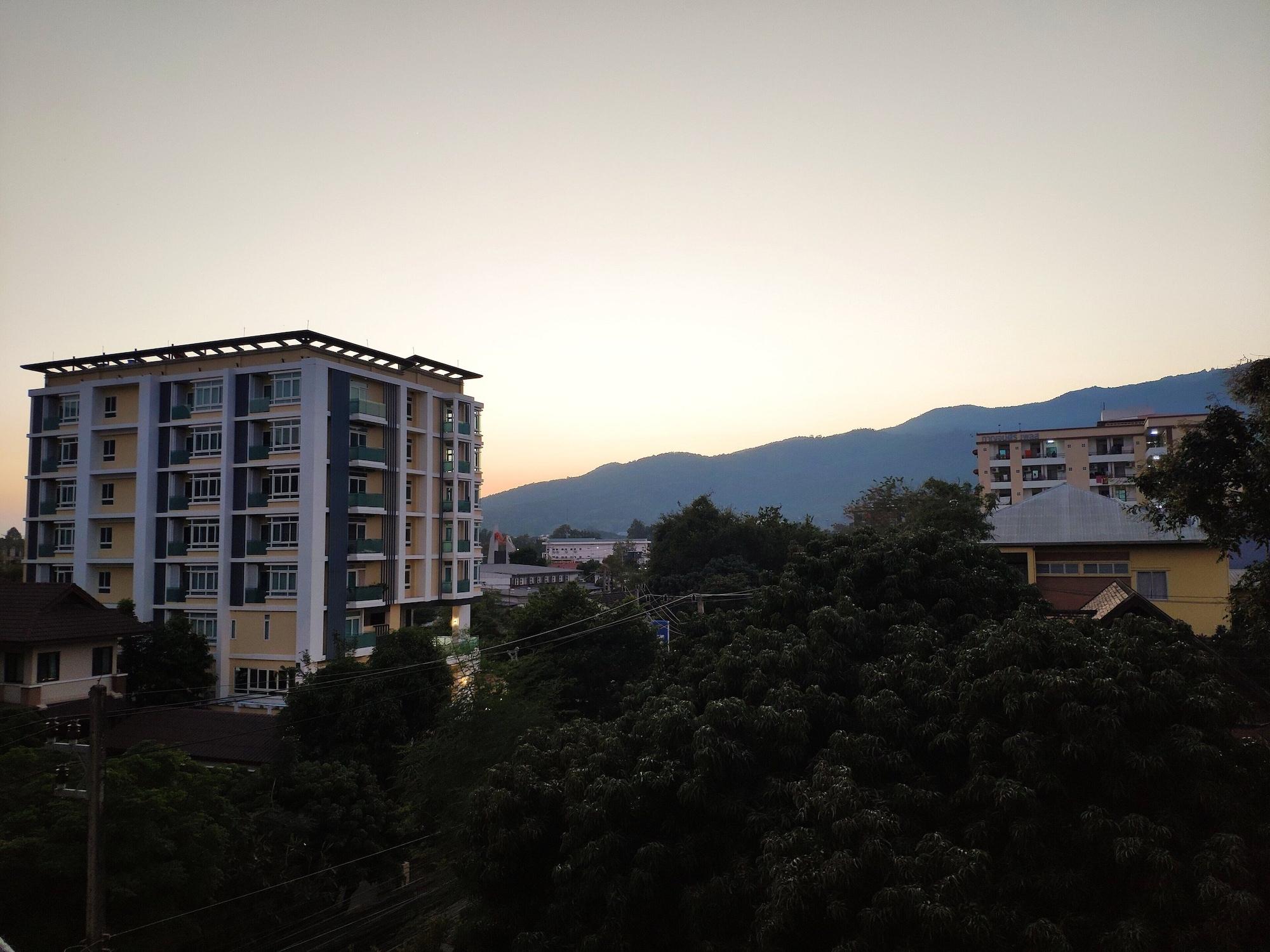 Nimman Mai Design Hotel Чиангмай Экстерьер фото